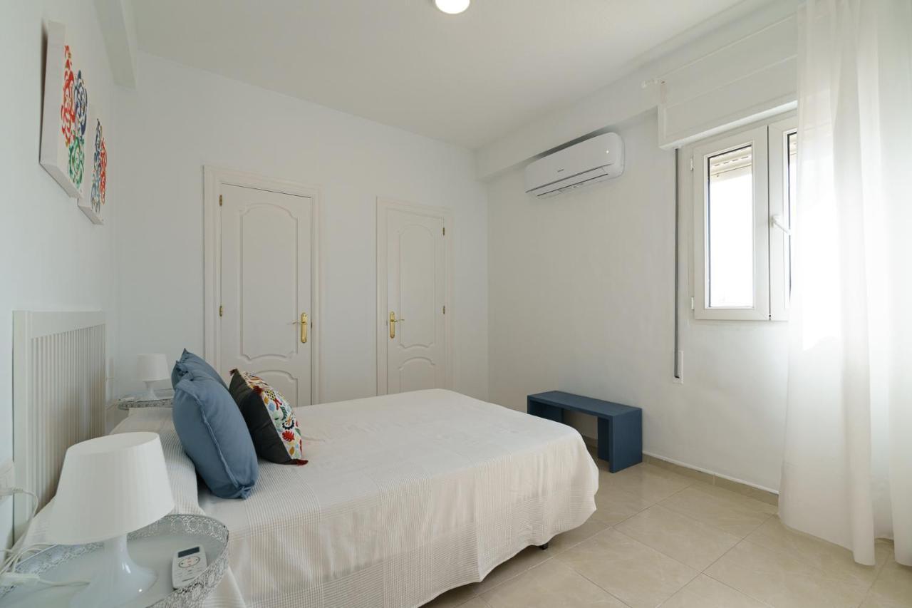 Maisuit Apartment Malaga City Center Exteriör bild