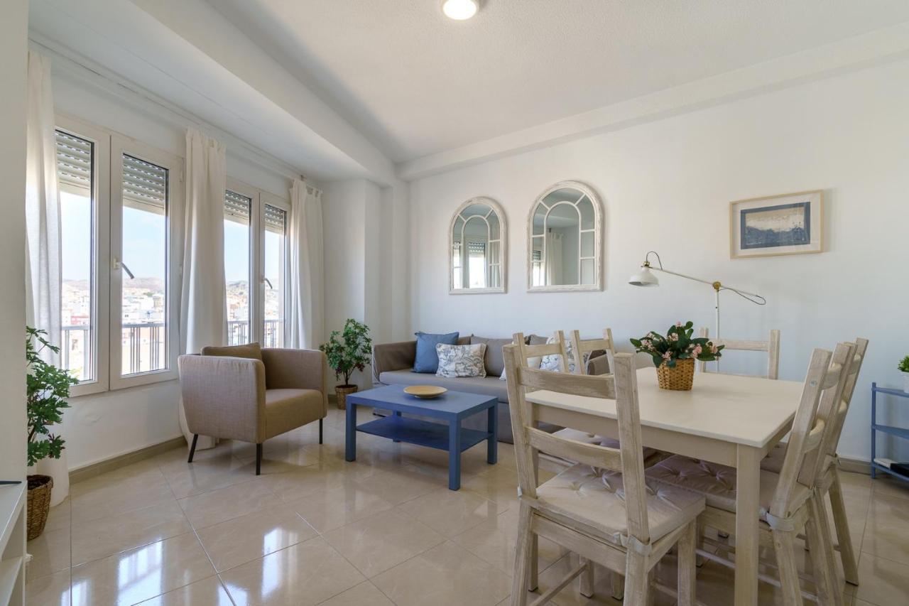 Maisuit Apartment Malaga City Center Exteriör bild