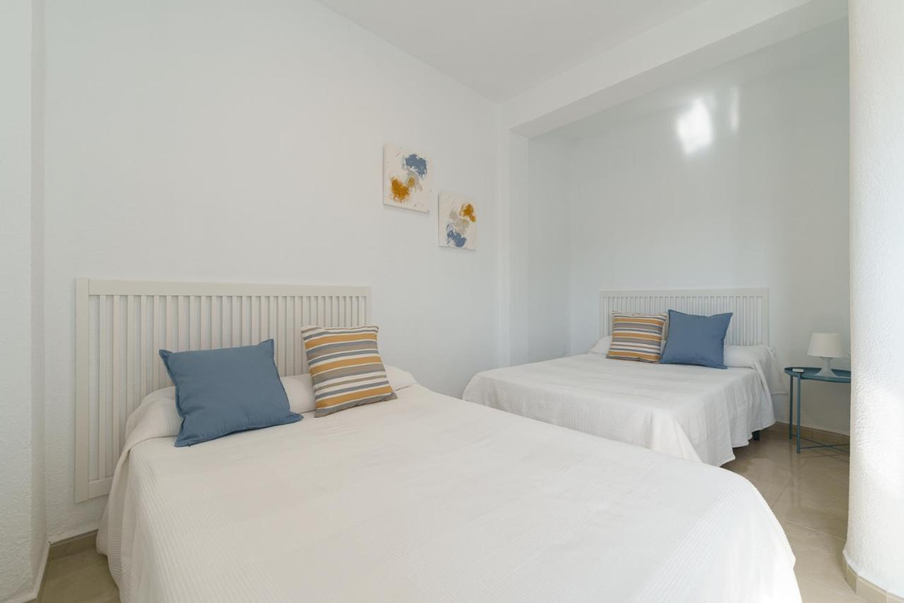 Maisuit Apartment Malaga City Center Exteriör bild